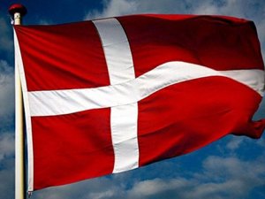 Danimarka Tahran Büyükelçisini geri çekti