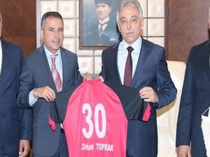 Başkan Yıldırım'dan Vali Toprak'a teşekkür