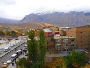 Sümbül Dağı'na kar yağdı