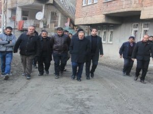 Hakkari'de sıcak asfalt çalışması