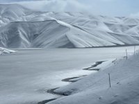 Dilimli Barajı'nın yüzeyi buz tuttu